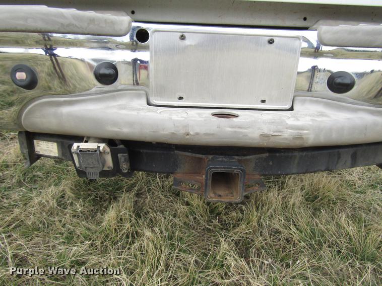 image for item DB6864 2005 Ford F350 Super Duty King Ranch Crew Cab pickup truck