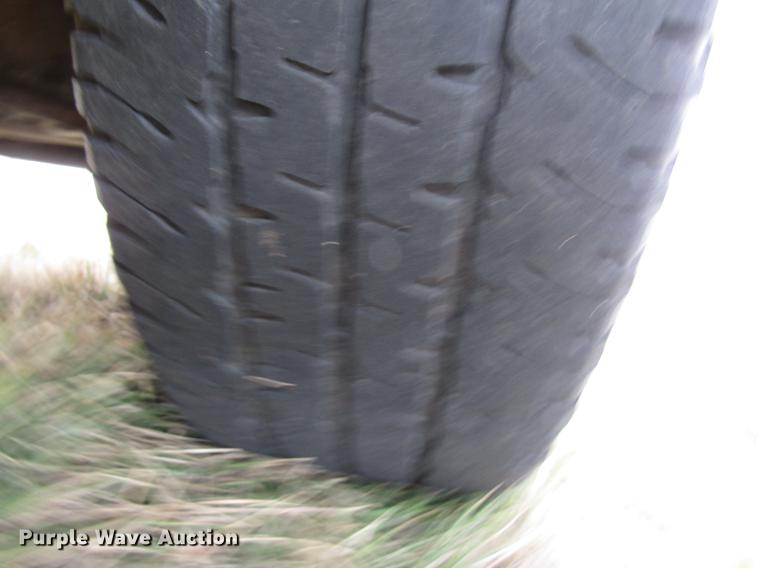 image for item DB6864 2005 Ford F350 Super Duty King Ranch Crew Cab pickup truck