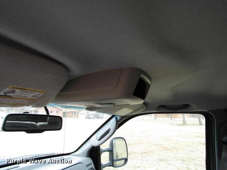 image for item DB6866 2006 Ford F250 Super Duty Crew Cab pickup truck