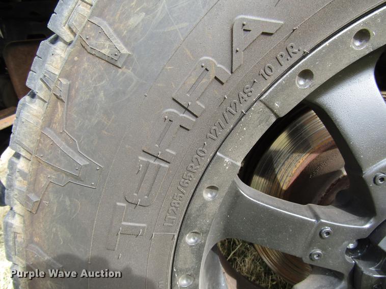 image for item DB6866 2006 Ford F250 Super Duty Crew Cab pickup truck