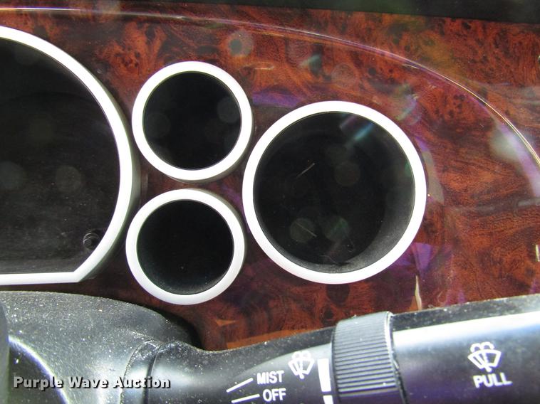 image for item DB6868 2008 Toyota Tundra CrewMax pickup truck