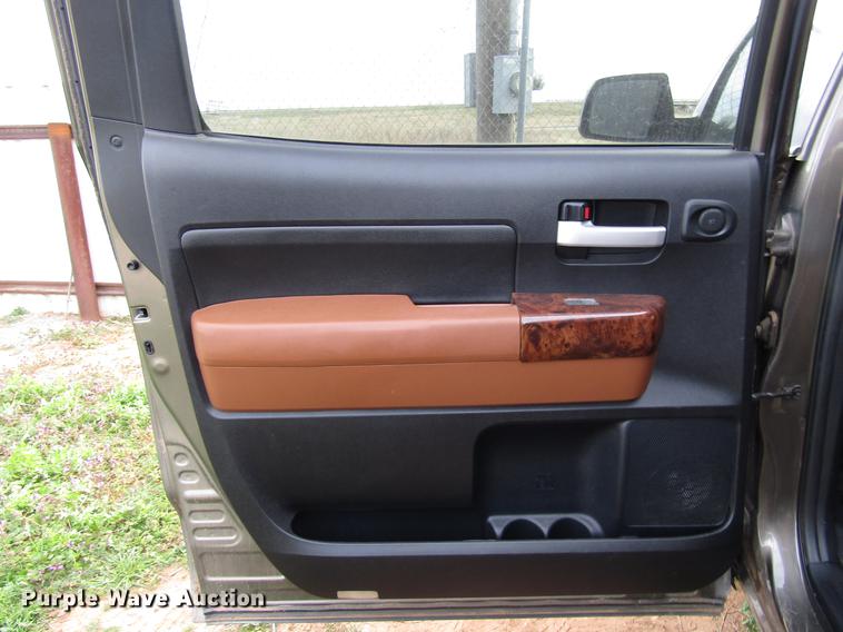 image for item DB6868 2008 Toyota Tundra CrewMax pickup truck