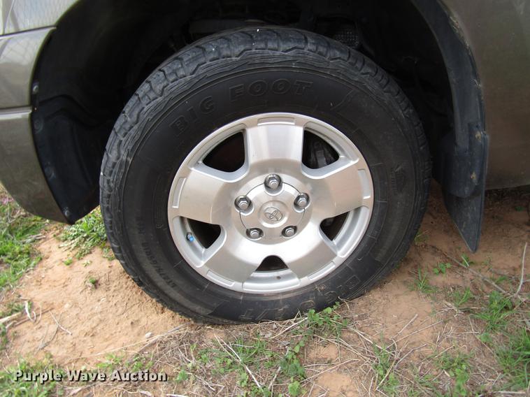 image for item DB6868 2008 Toyota Tundra CrewMax pickup truck