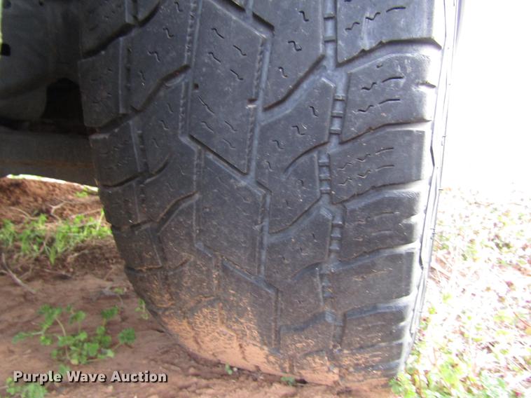 image for item DB6868 2008 Toyota Tundra CrewMax pickup truck