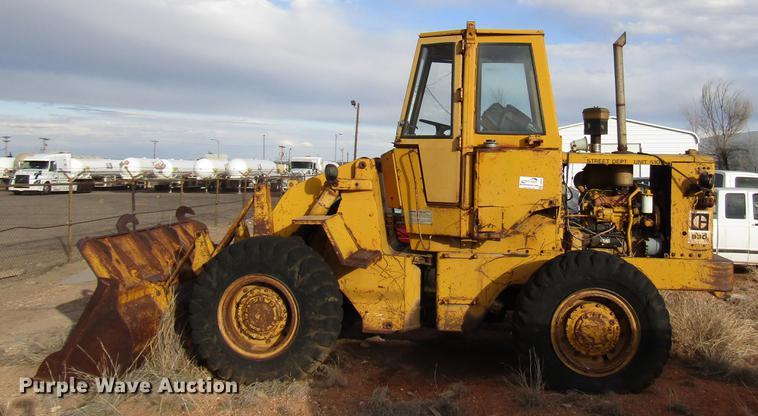 image for item DB6876 1972 Caterpillar 930C wheel loader