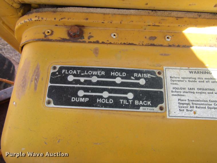 image for item DB6876 1972 Caterpillar 930C wheel loader