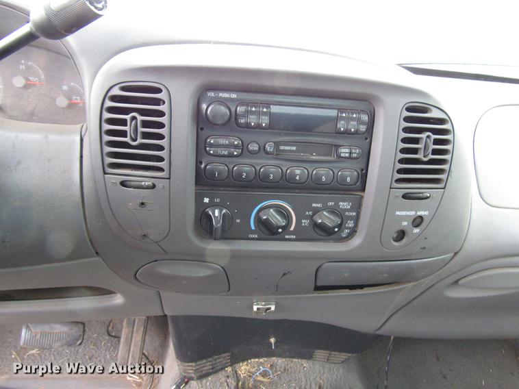 image for item DB6877 1998 Ford F150 pickup truck