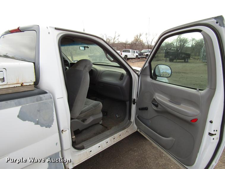 image for item DB6877 1998 Ford F150 pickup truck