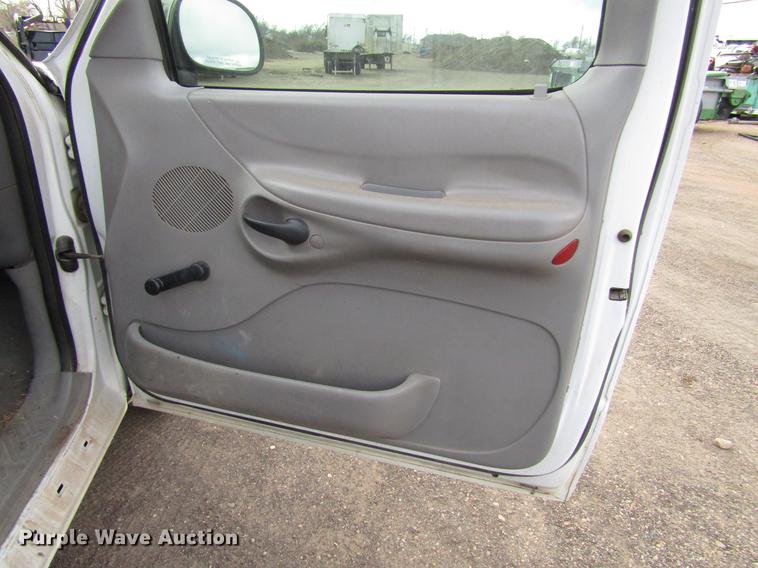 image for item DB6877 1998 Ford F150 pickup truck