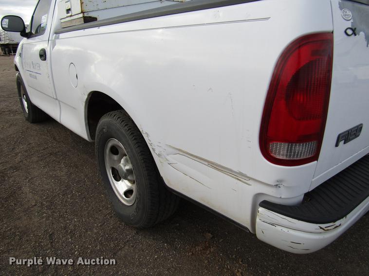 image for item DB6877 1998 Ford F150 pickup truck
