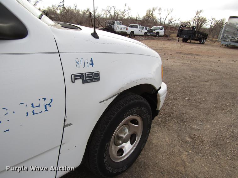 image for item DB6877 1998 Ford F150 pickup truck