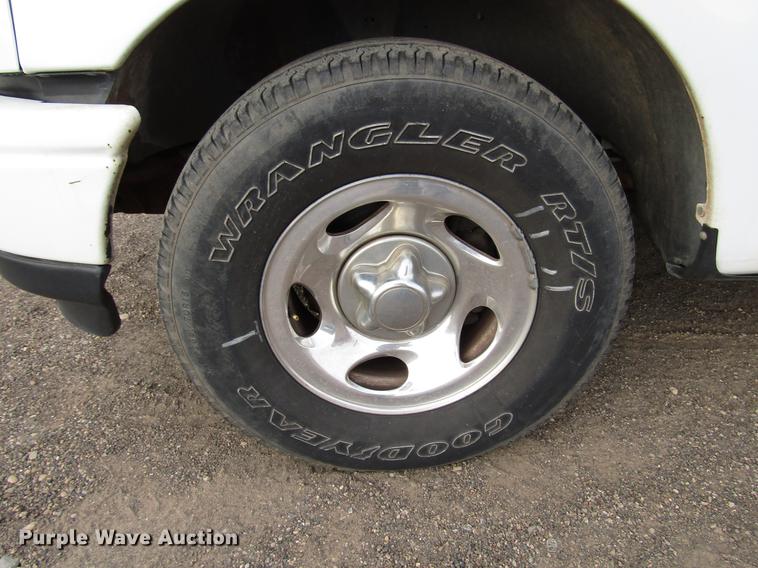 image for item DB6877 1998 Ford F150 pickup truck