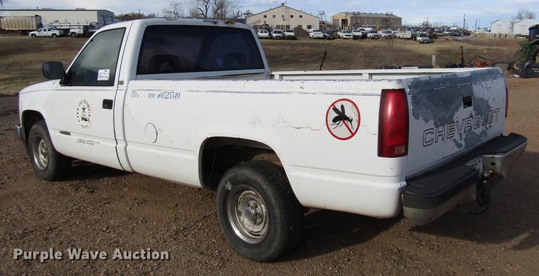 image for item DB6878 1993 Chevrolet 1500 pickup truck