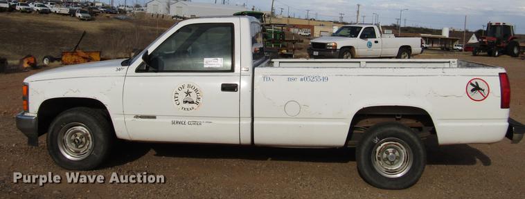 image for item DB6878 1993 Chevrolet 1500 pickup truck