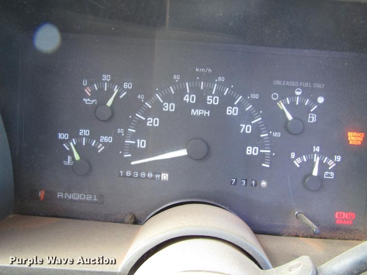 image for item DB6878 1993 Chevrolet 1500 pickup truck