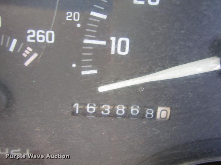 image for item DB6878 1993 Chevrolet 1500 pickup truck