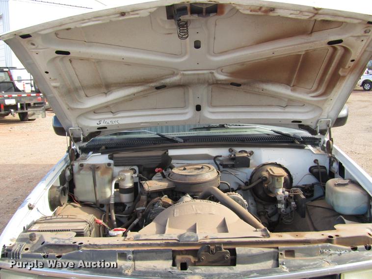 image for item DB6878 1993 Chevrolet 1500 pickup truck