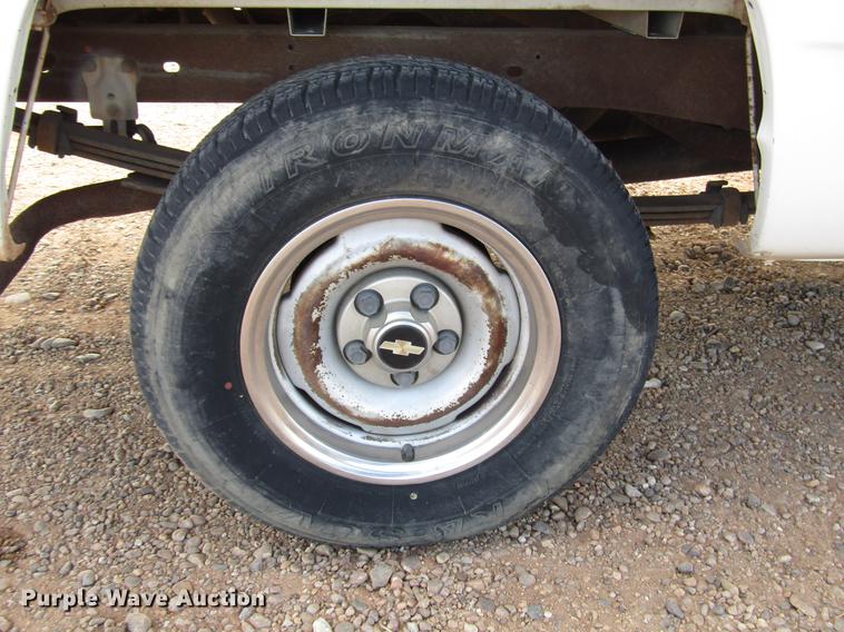 image for item DB6878 1993 Chevrolet 1500 pickup truck