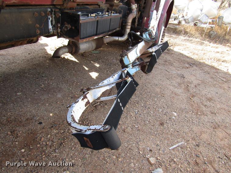 image for item DB6879 1999 Volvo Xpeditor refuse truck