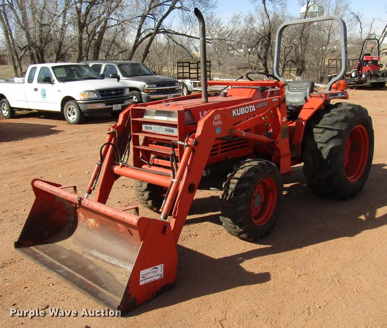 image for item DB6880 Kubota L2950 MFWD tractor