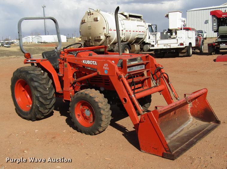 image for item DB6880 Kubota L2950 MFWD tractor
