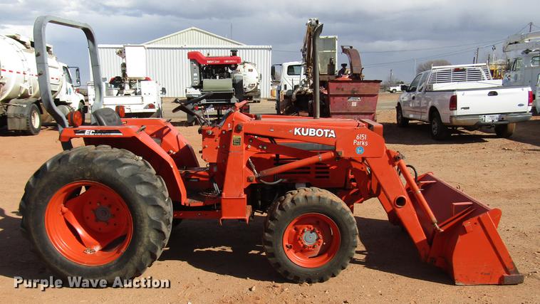 image for item DB6880 Kubota L2950 MFWD tractor