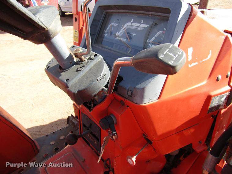 image for item DB6880 Kubota L2950 MFWD tractor