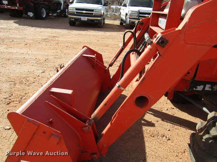 image for item DB6880 Kubota L2950 MFWD tractor