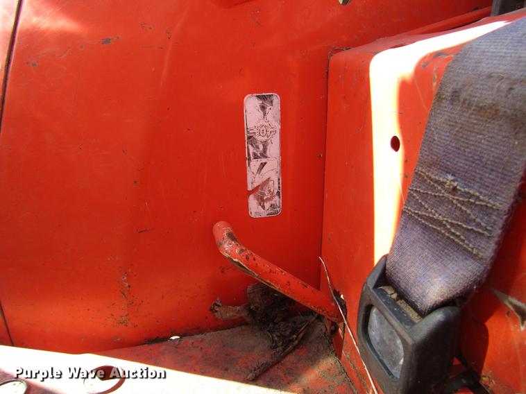 image for item DB6880 Kubota L2950 MFWD tractor