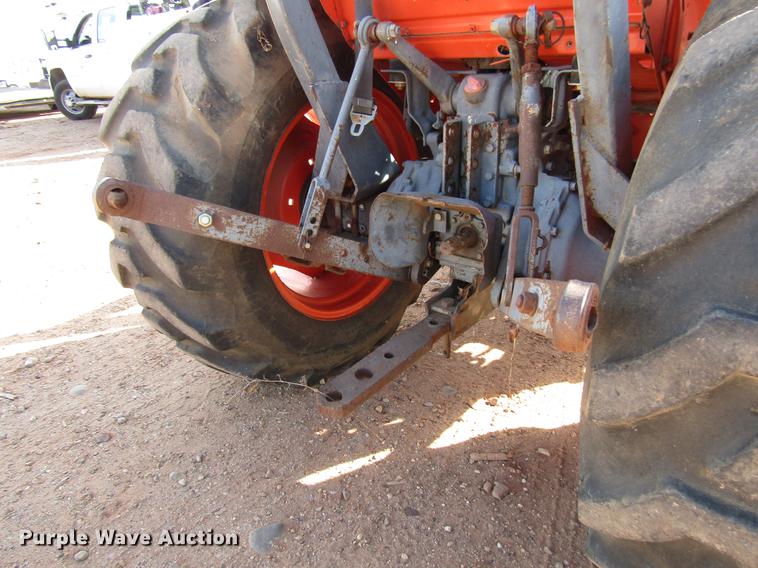 image for item DB6880 Kubota L2950 MFWD tractor