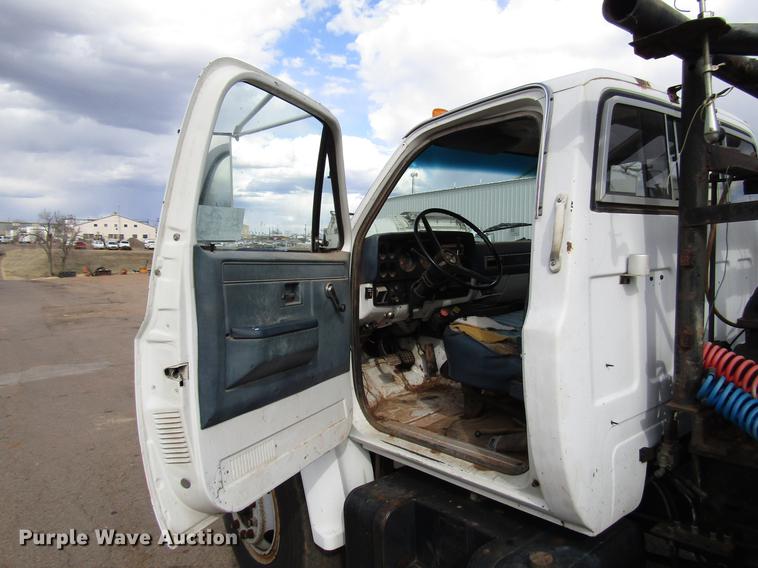 image for item DB6882 1987 Chevrolet Kodiak flatbed truck