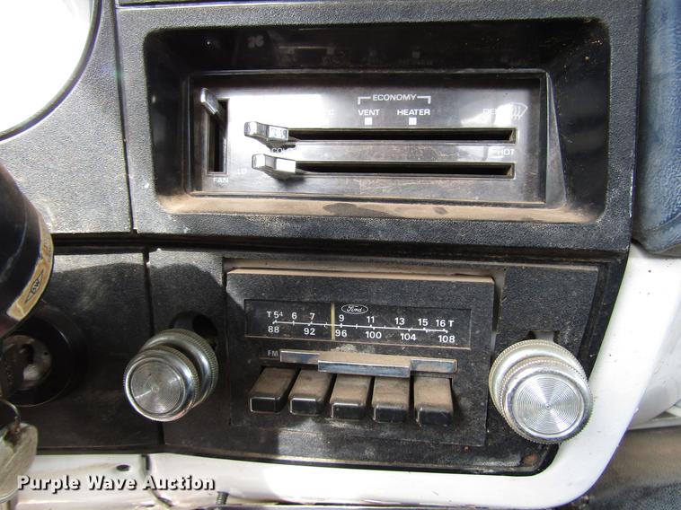 image for item DB6882 1987 Chevrolet Kodiak flatbed truck