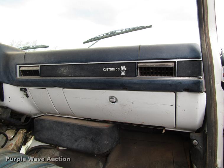 image for item DB6882 1987 Chevrolet Kodiak flatbed truck