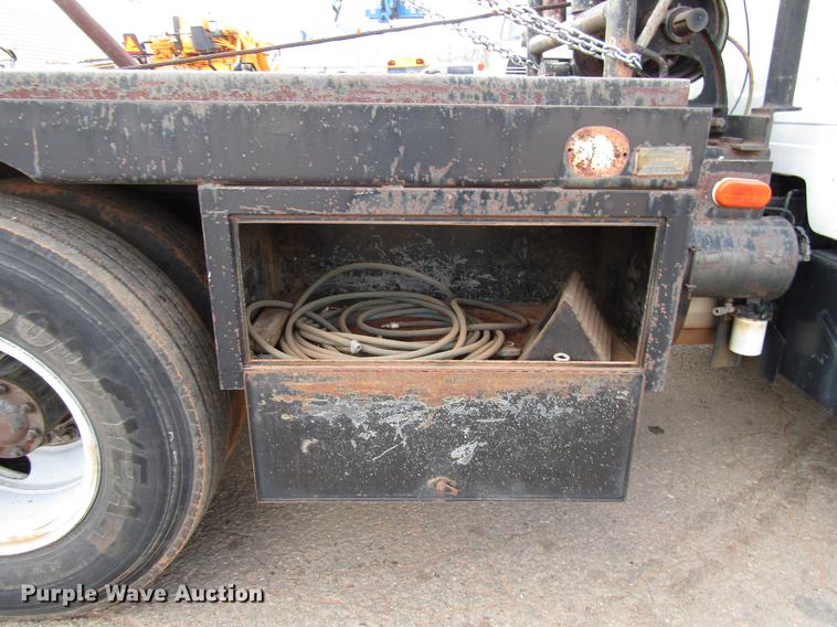 image for item DB6882 1987 Chevrolet Kodiak flatbed truck