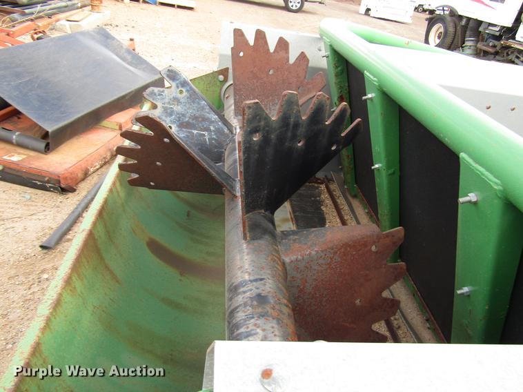 image for item DB6883 Frontier MS1117 manure spreader