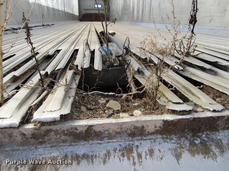 image for item DB6886 2001 Steco AW048100 pneumatic dry bulk trailer