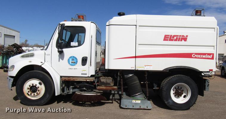 image for item DB6888 2007 Freightliner Business Class M2 street sweeper truck