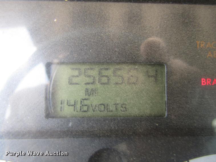 image for item DB6888 2007 Freightliner Business Class M2 street sweeper truck