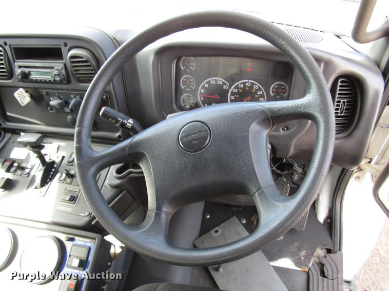 image for item DB6888 2007 Freightliner Business Class M2 street sweeper truck