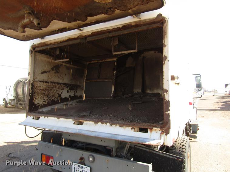 image for item DB6888 2007 Freightliner Business Class M2 street sweeper truck