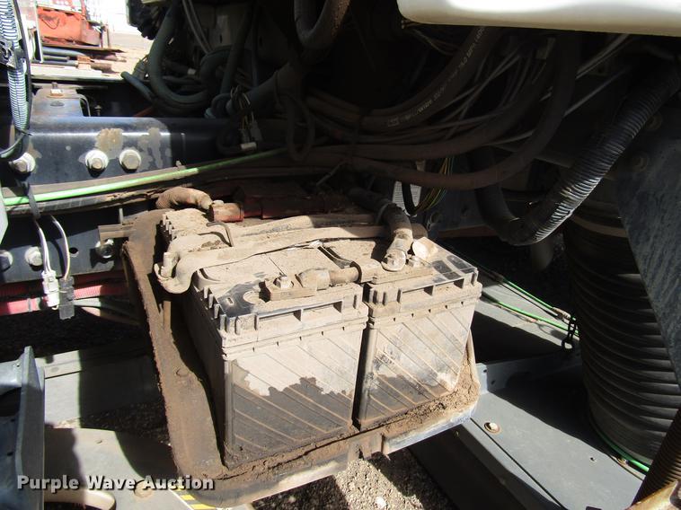 image for item DB6888 2007 Freightliner Business Class M2 street sweeper truck