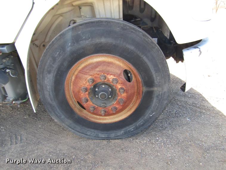 image for item DB6888 2007 Freightliner Business Class M2 street sweeper truck