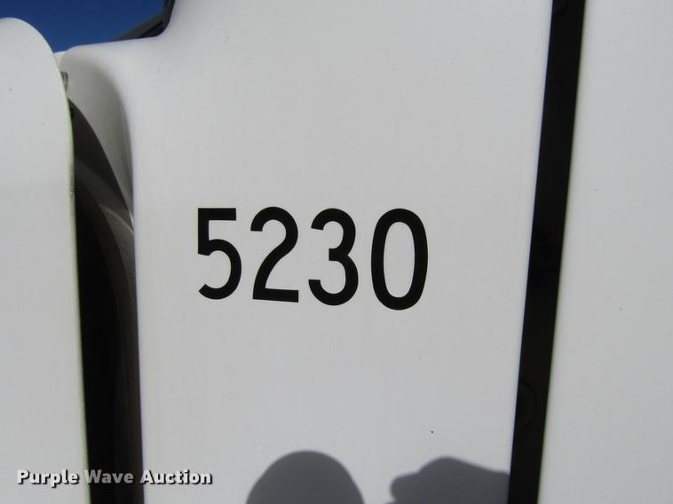 image for item DB6888 2007 Freightliner Business Class M2 street sweeper truck