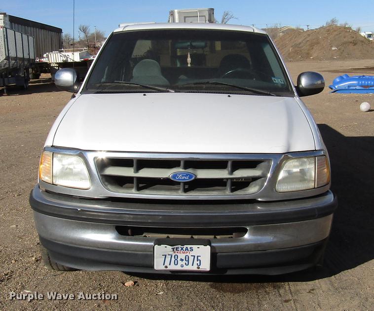 image for item DB6889 1997 Ford F150 SuperCab pickup truck