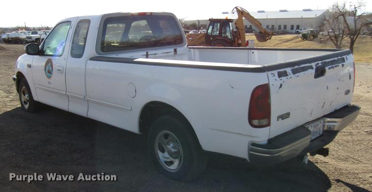image for item DB6889 1997 Ford F150 SuperCab pickup truck