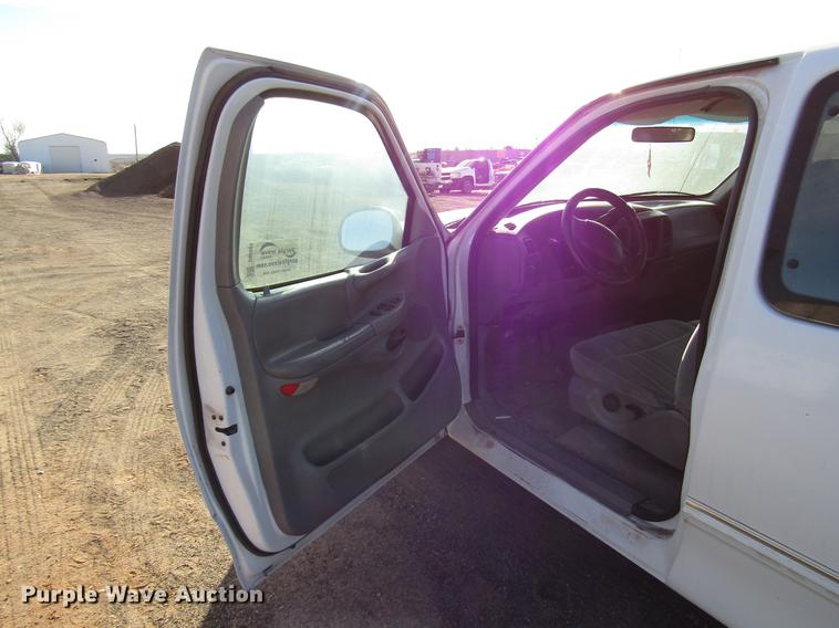 image for item DB6889 1997 Ford F150 SuperCab pickup truck