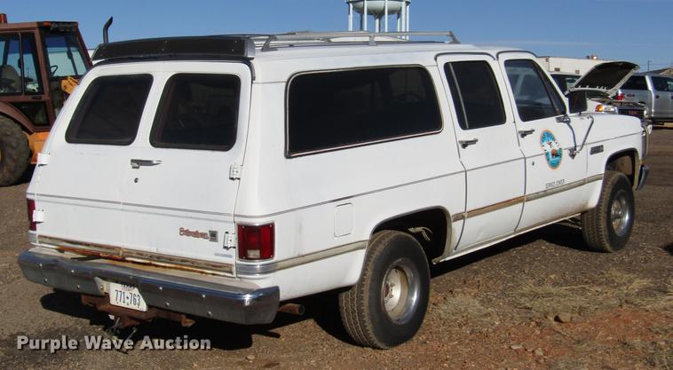 image for item DB6891 1984 GMC Suburban 1500 SUV
