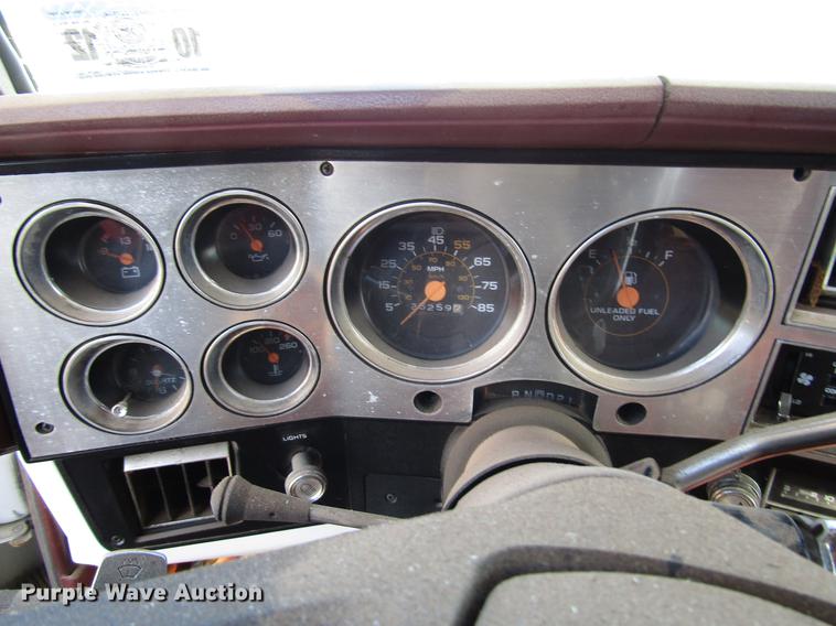 image for item DB6891 1984 GMC Suburban 1500 SUV