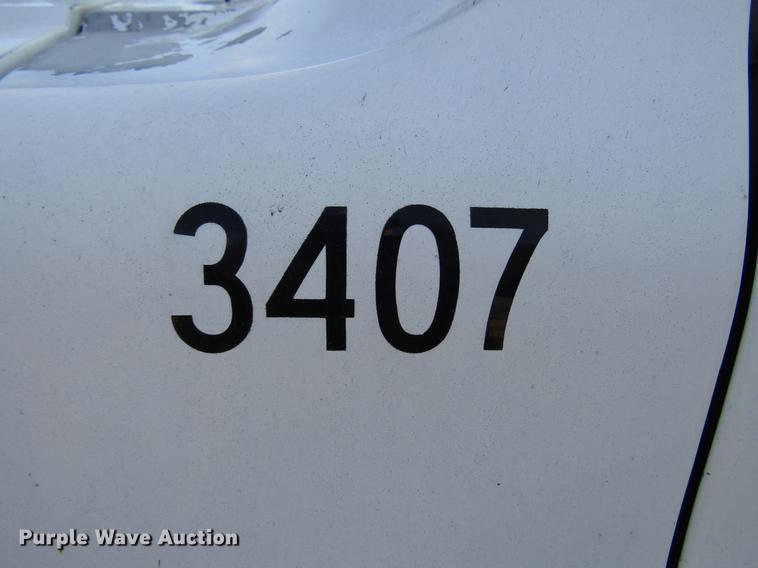 image for item DB6891 1984 GMC Suburban 1500 SUV