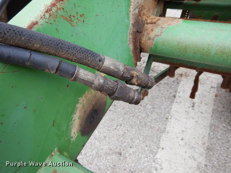 image for item DC8747 John Deere 7000 no-till planter